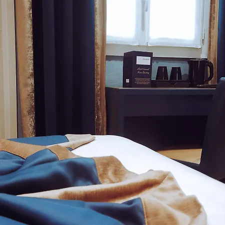 Hotel Trianon Gare De Lyon 3*